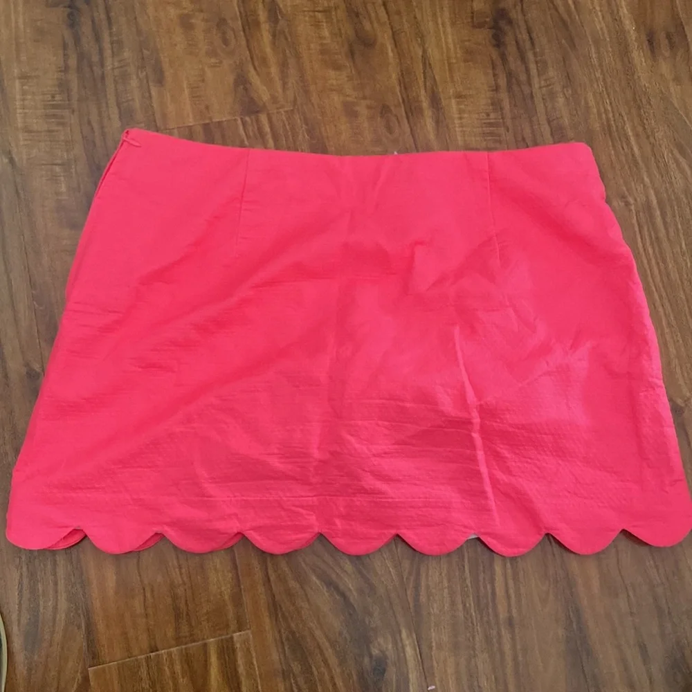 Lilly Pulitzer kaylie scalloped hem skort neon pink gold buttons side zip 14 - Picture 2 of 5
